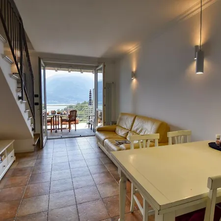 Apartment Pianello View *